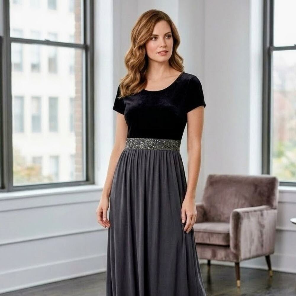 Stage Accents Womens Size 12 Black Velvet Sequin Maxi Dress Performance Choir